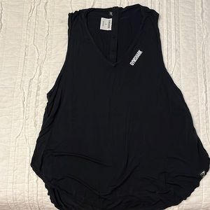 Women’s Gymshark tank top.